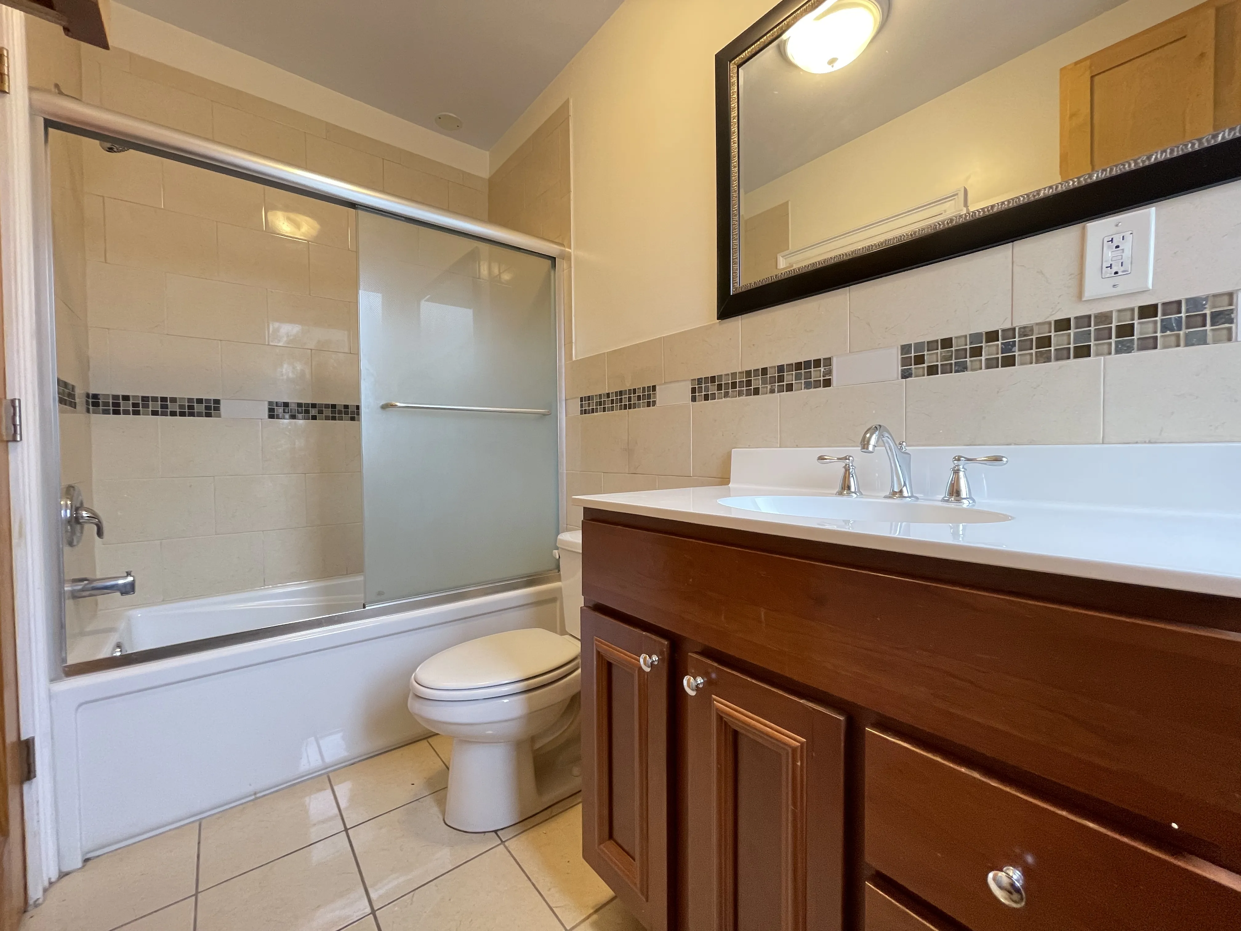 4538 N Clark St 60640 60640-unit#205-Chicago-IL