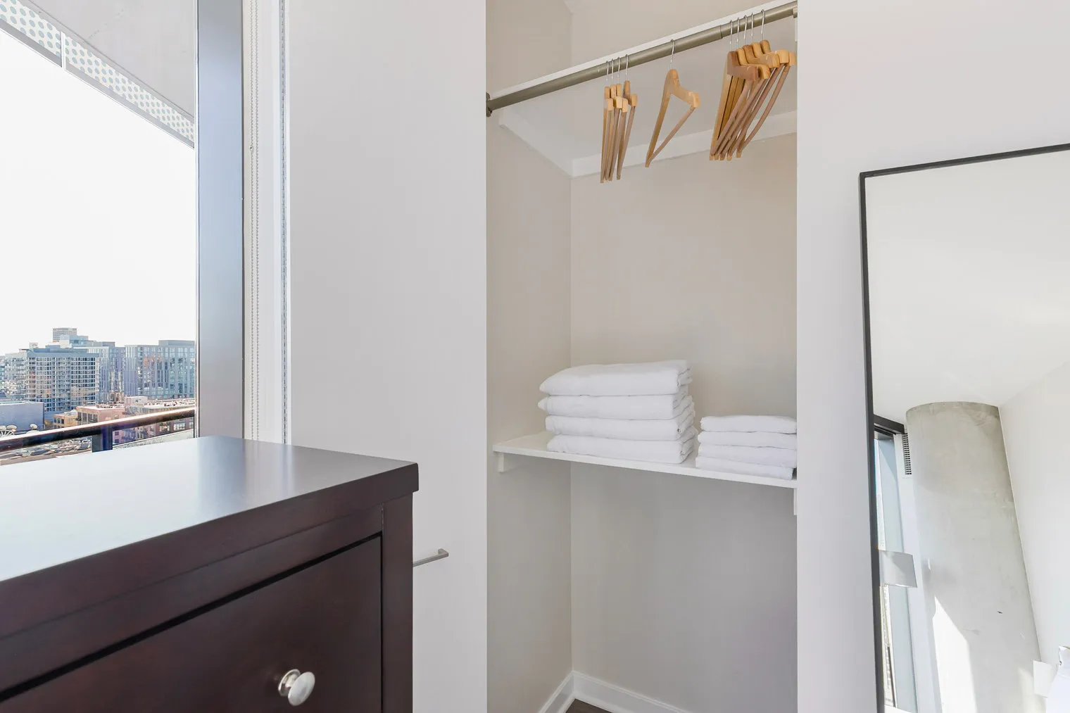 730 W Couch Pl 60661 60661-The Parker-unit#ID1366-Chicago-IL