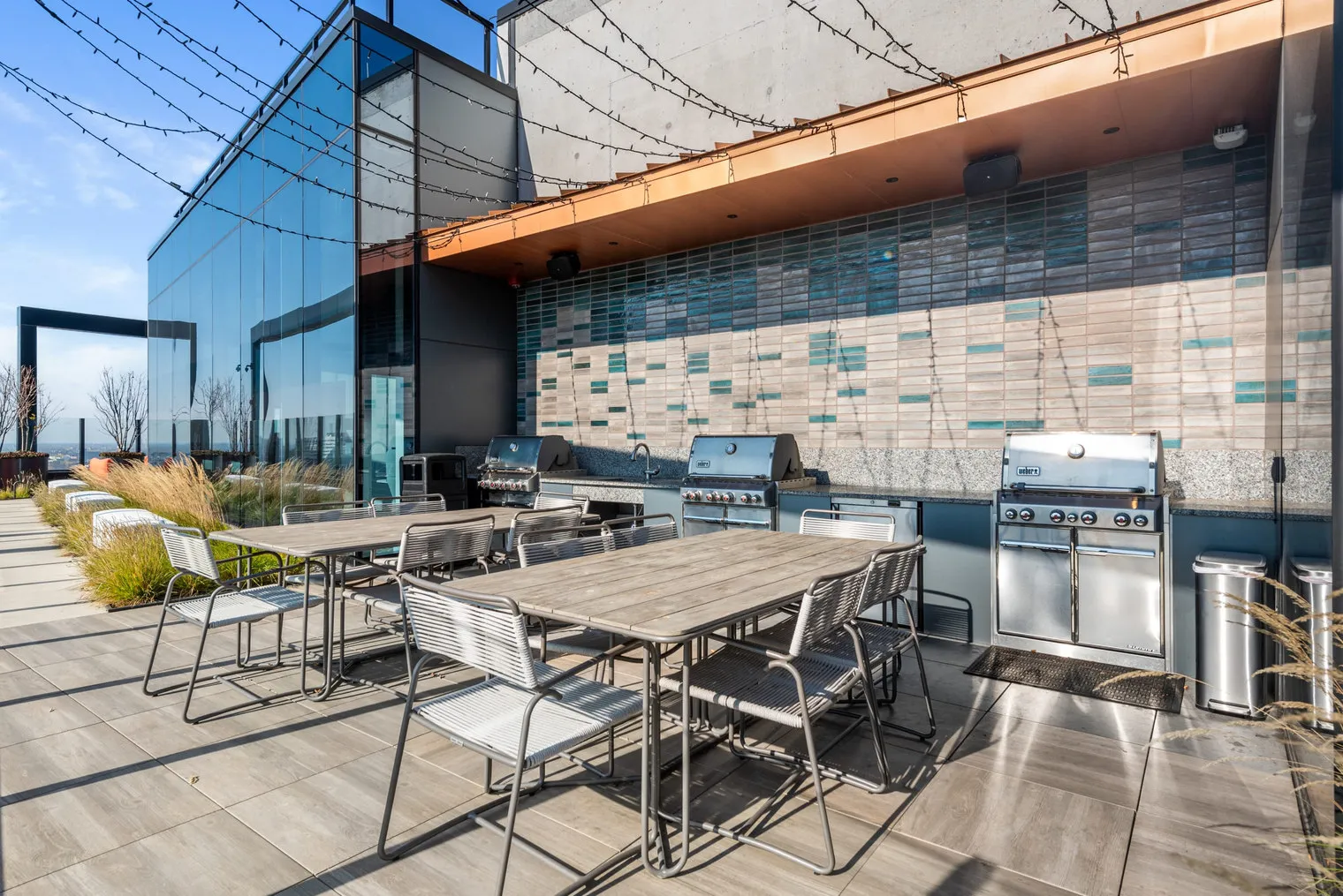 1128 W Van Buren St 60607 60607-Building West Van Buren Street - cloud9-guesty-unit#ID1029599P-Chicago-IL