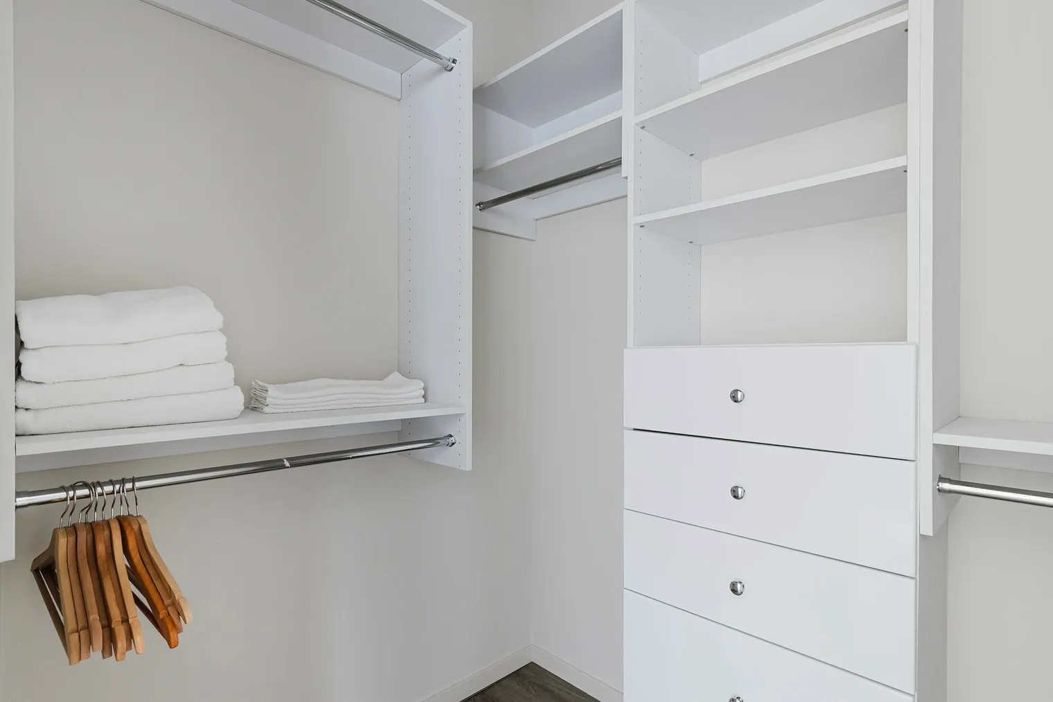 8 E Huron St   60611 60611-8 East Huron-unit#ID1113-Chicago-IL