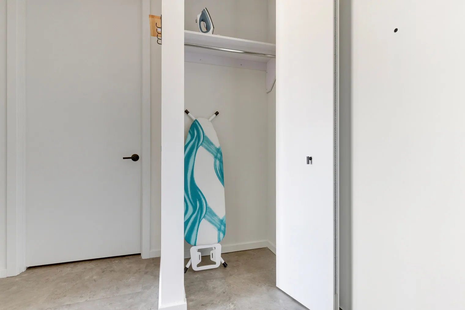 1220 W Jackson Blvd   60607 60607-The Jax-unit#ID1319-Chicago-IL