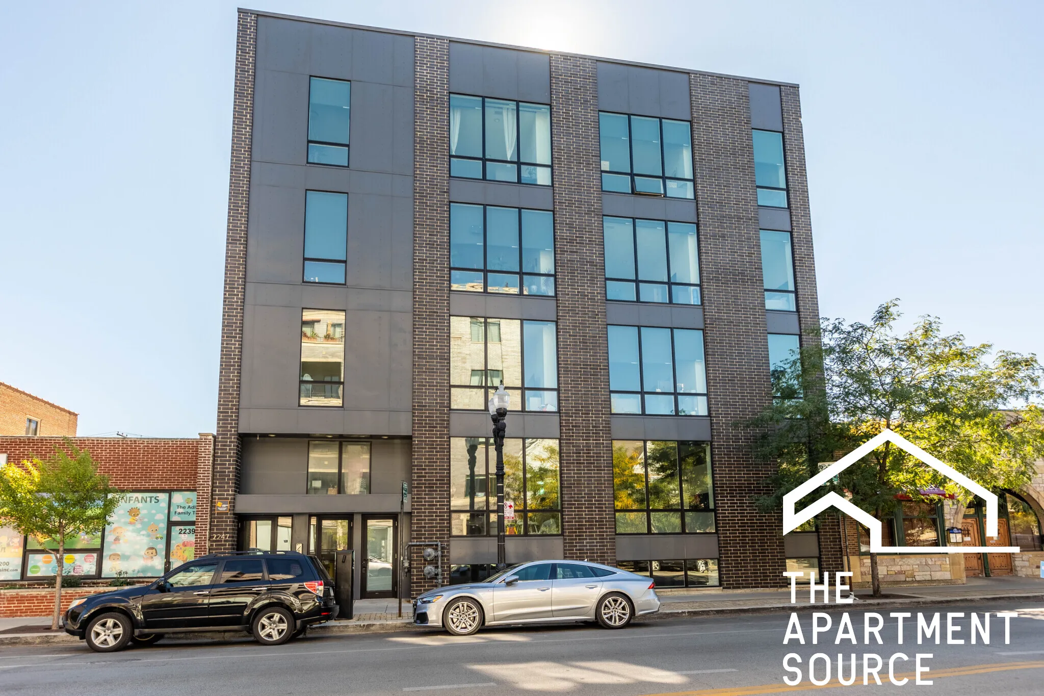 2247 W Lawrence Ave   60625 60625-unit#206-Chicago-IL