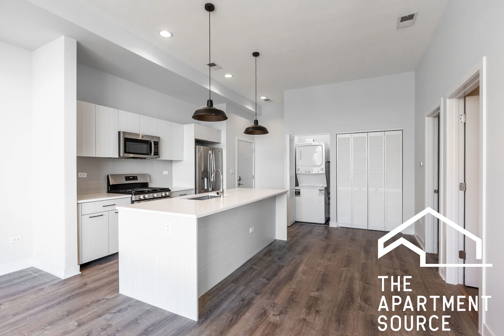 2247 W Lawrence Ave   60625 60625-unit#206-Chicago-IL