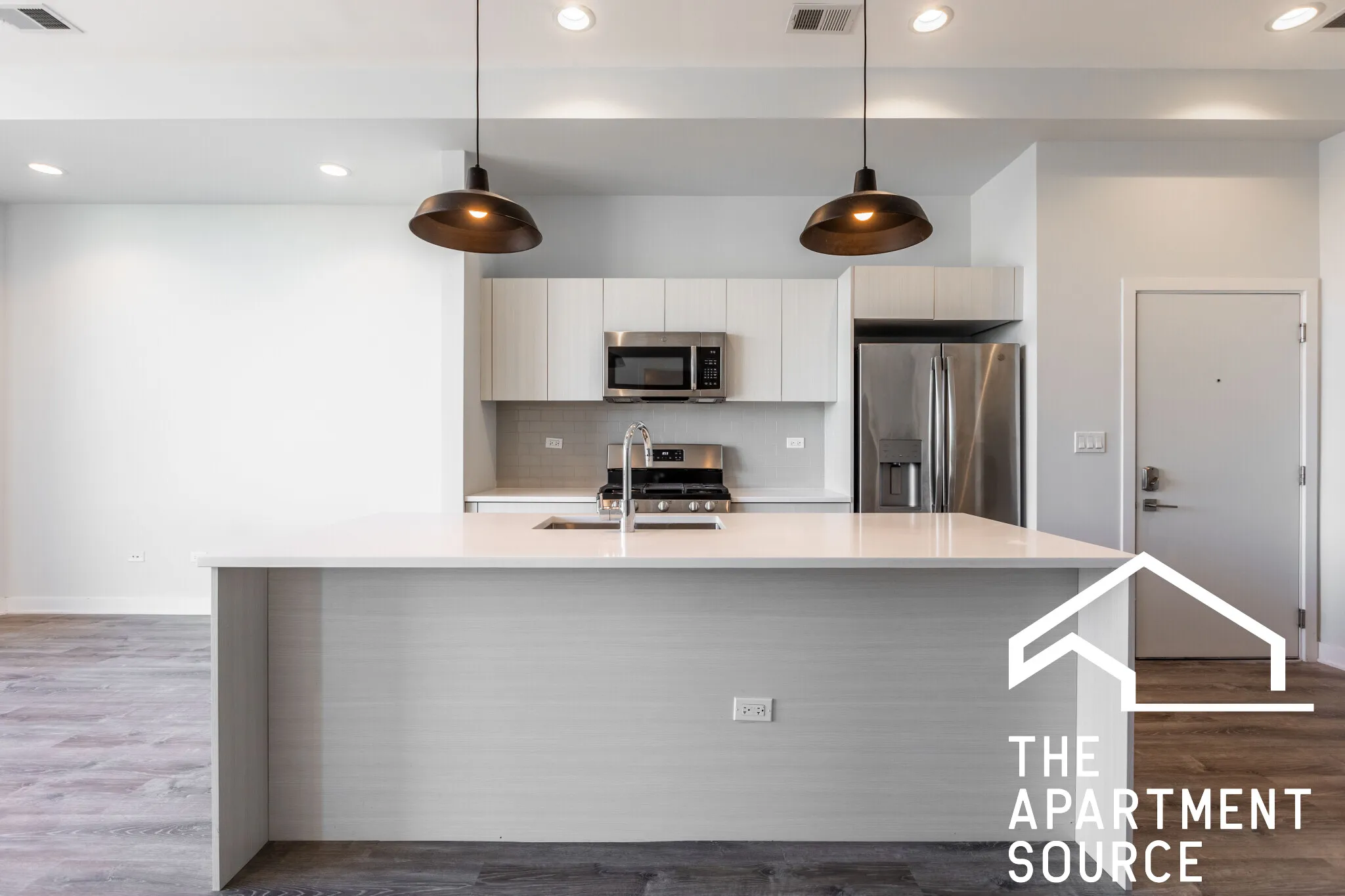 2247 W Lawrence Ave   60625 60625-unit#206-Chicago-IL