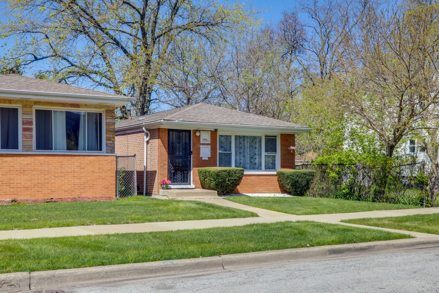 544 E 92nd Pl   60619 60619-Building East 92nd Place - evolve-unit#ID1306077P-Chicago-IL