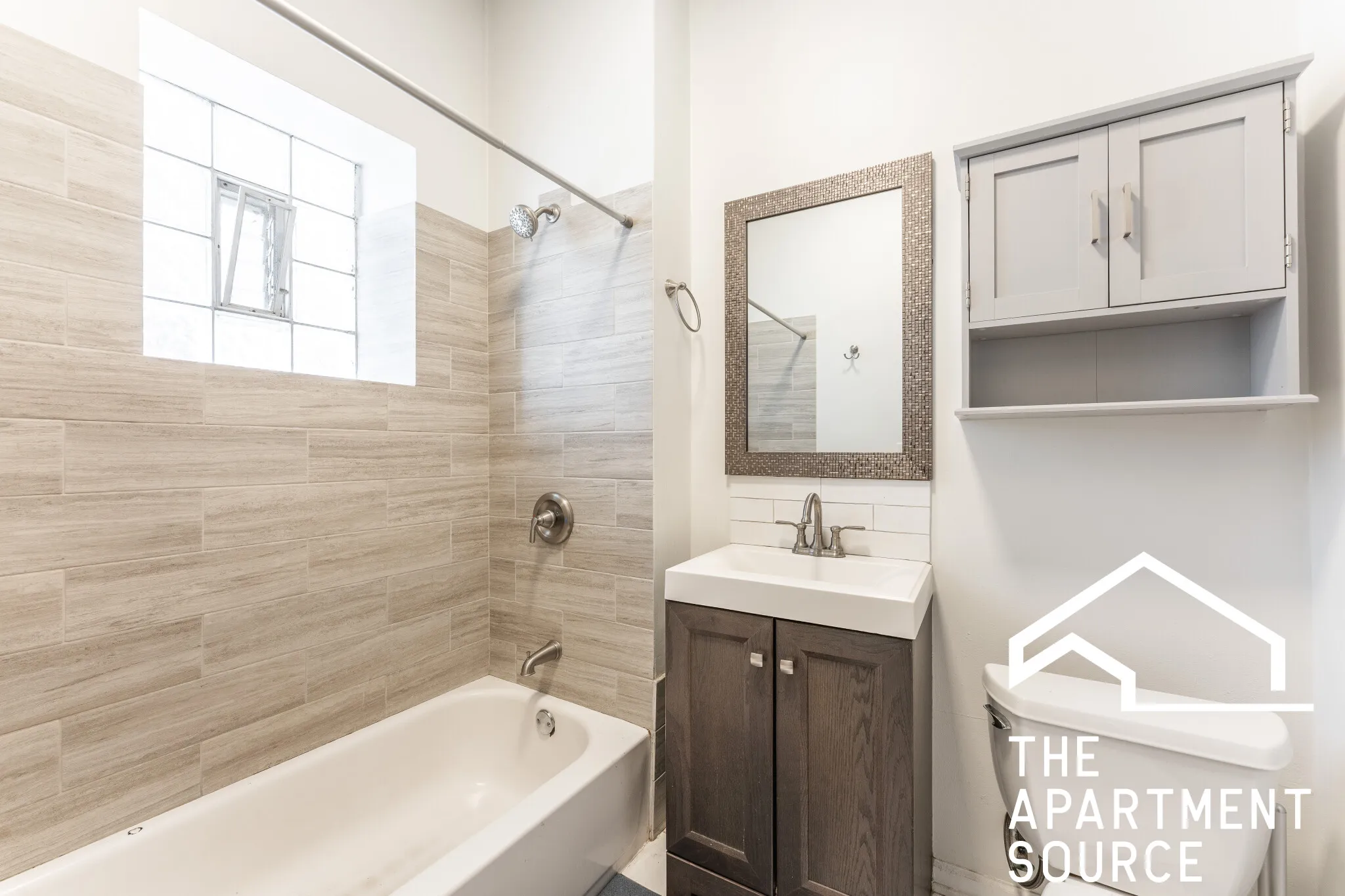 2732 W  Ave   60622 60622-unit#2F-Chicago-IL