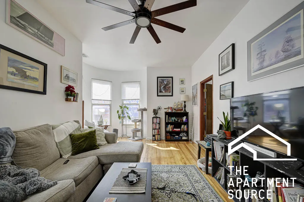 2732 W  Ave   60622 60622-unit#2F-Chicago-IL