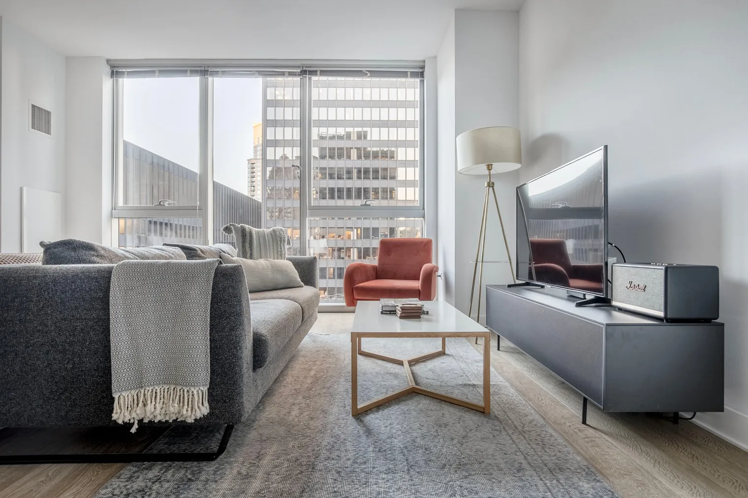 201 N Garland Ct   60601 60601- Mila-unit#ID1017-Chicago-IL