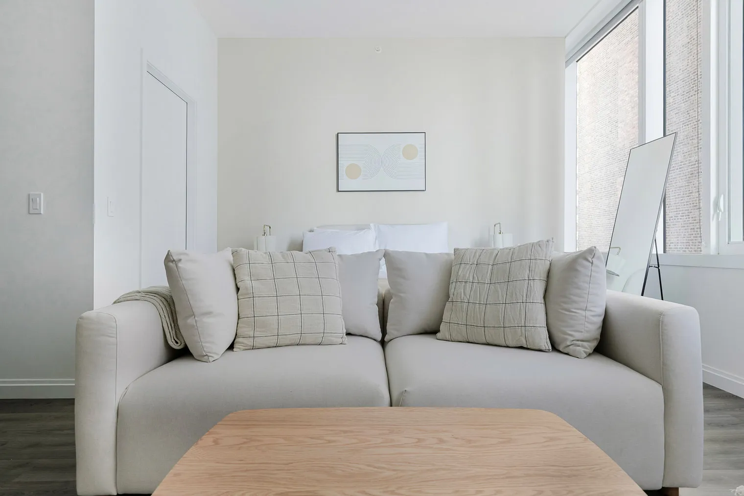 1000 S Michigan Ave   60605 60605-1000M-unit#ID1350-Chicago-IL