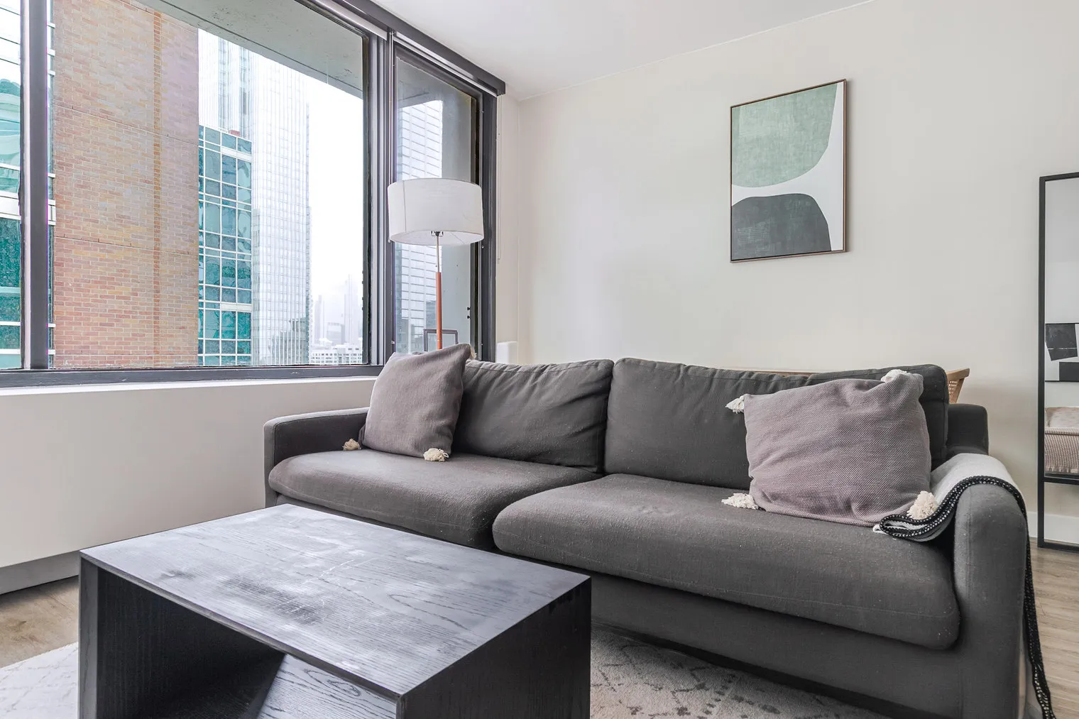 21 E Chestnut St   60611 60611-21 E Chestnut-unit#ID1391-Chicago-IL