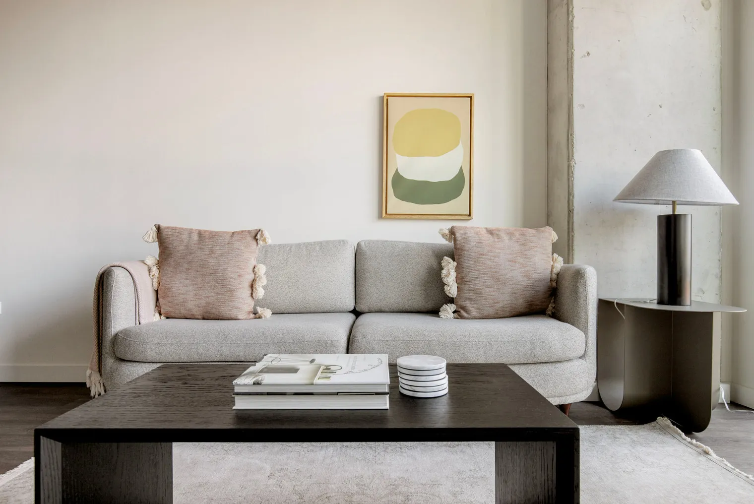 751 N Hudson Ave 60654 60654-Hugo II-unit#ID1040-Chicago-IL