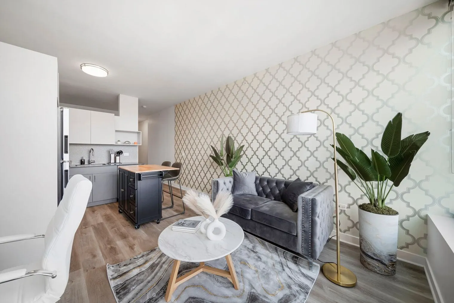 347 S Clark St   60604 60604-Building South Clark Street - first-class-rentals-llc-unit#ID1321203P-Chicago-IL