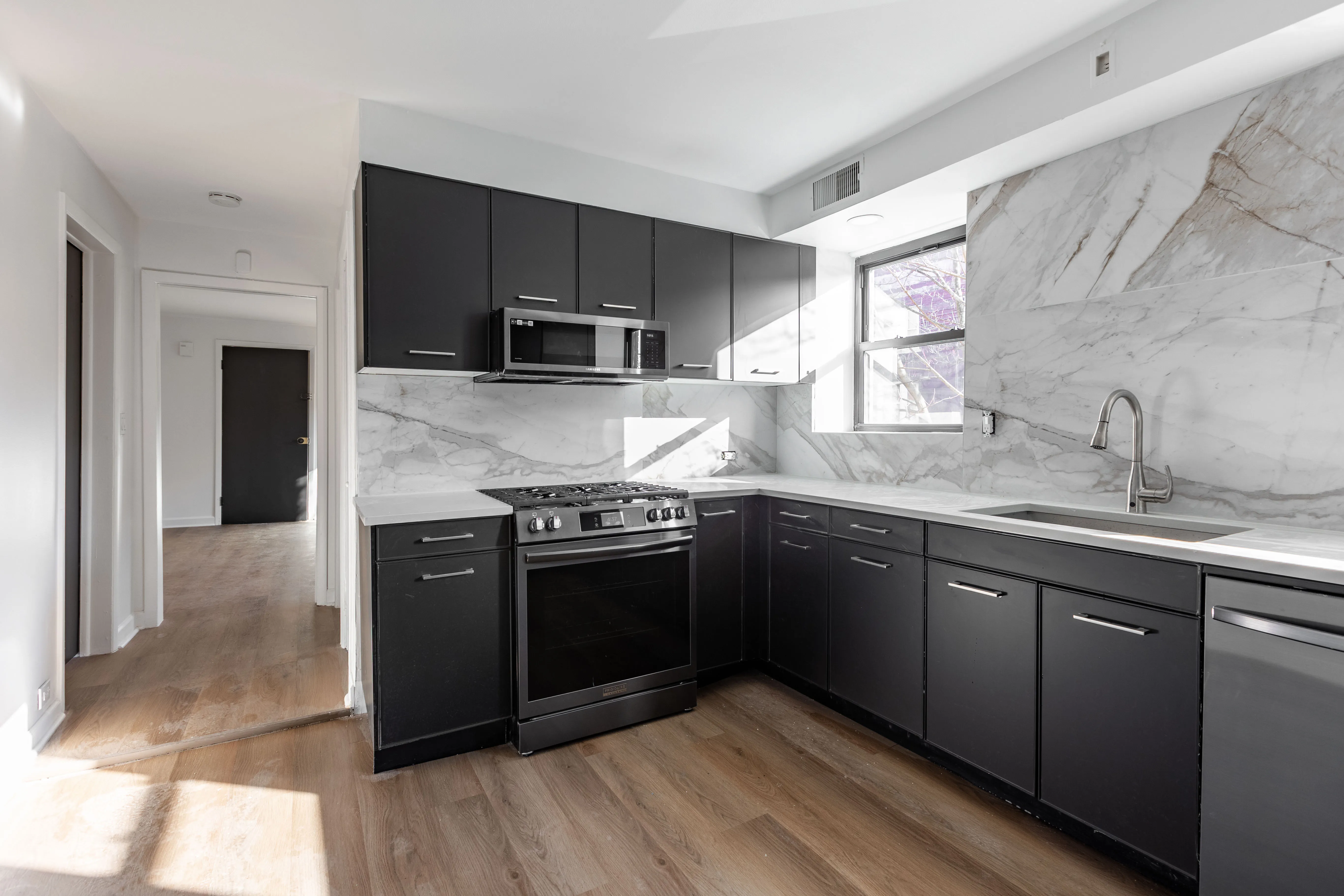 3138 W Schubert Ave 60647 60647-unit#2R-Chicago-IL