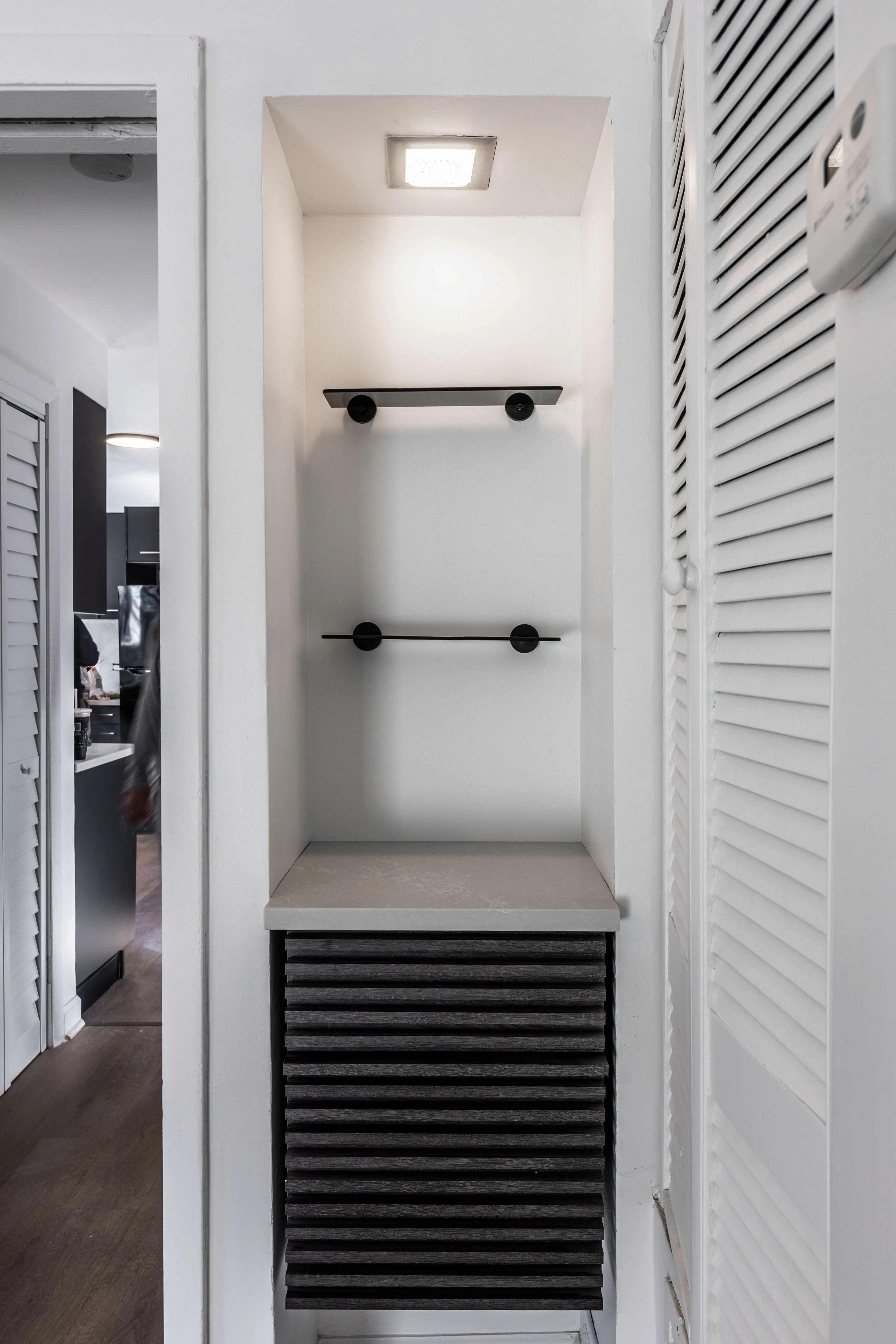 3138 W Schubert Ave   60647 60647-unit#2R-Chicago-IL