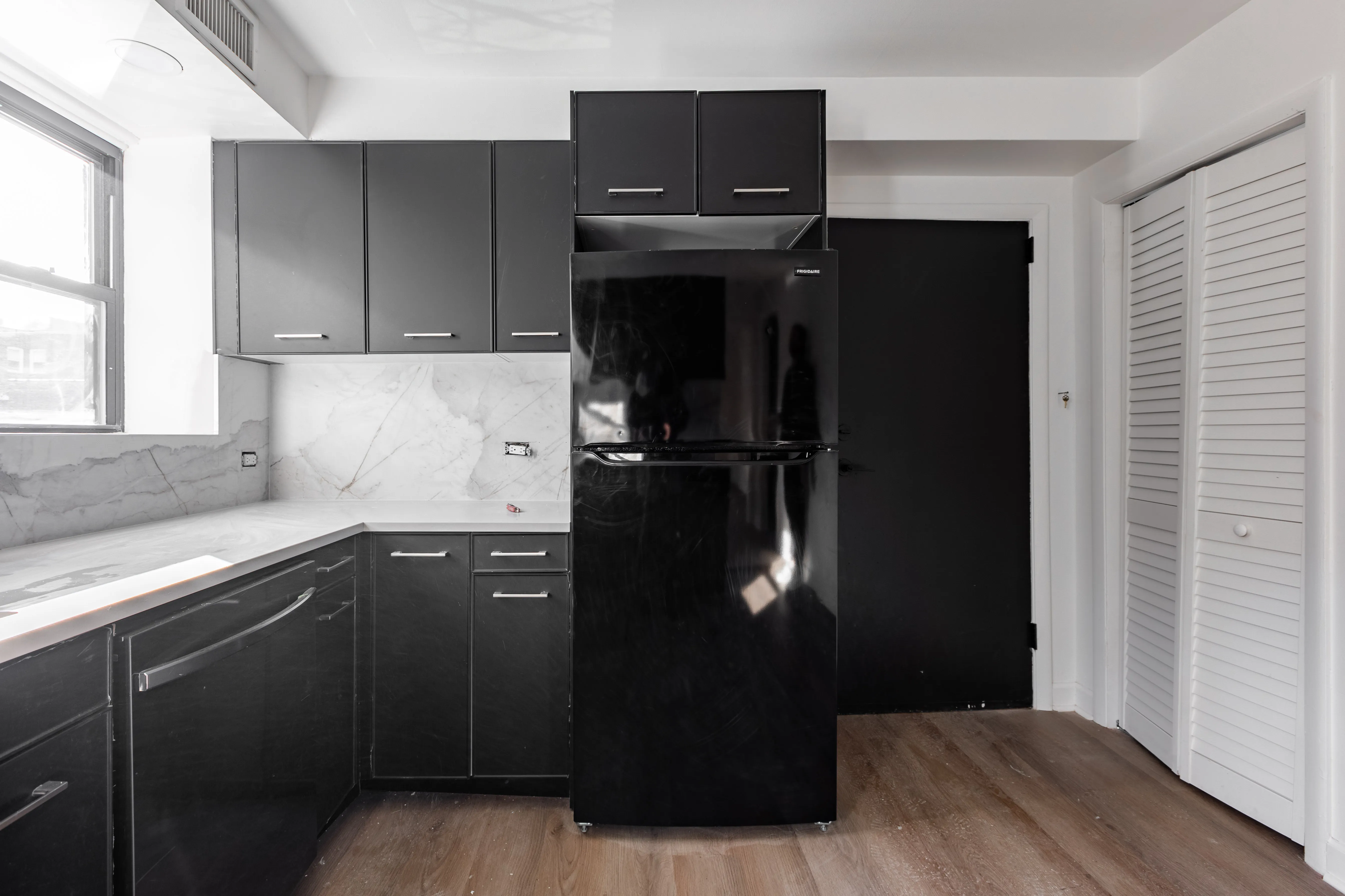 3138 W Schubert Ave   60647 60647-unit#2R-Chicago-IL