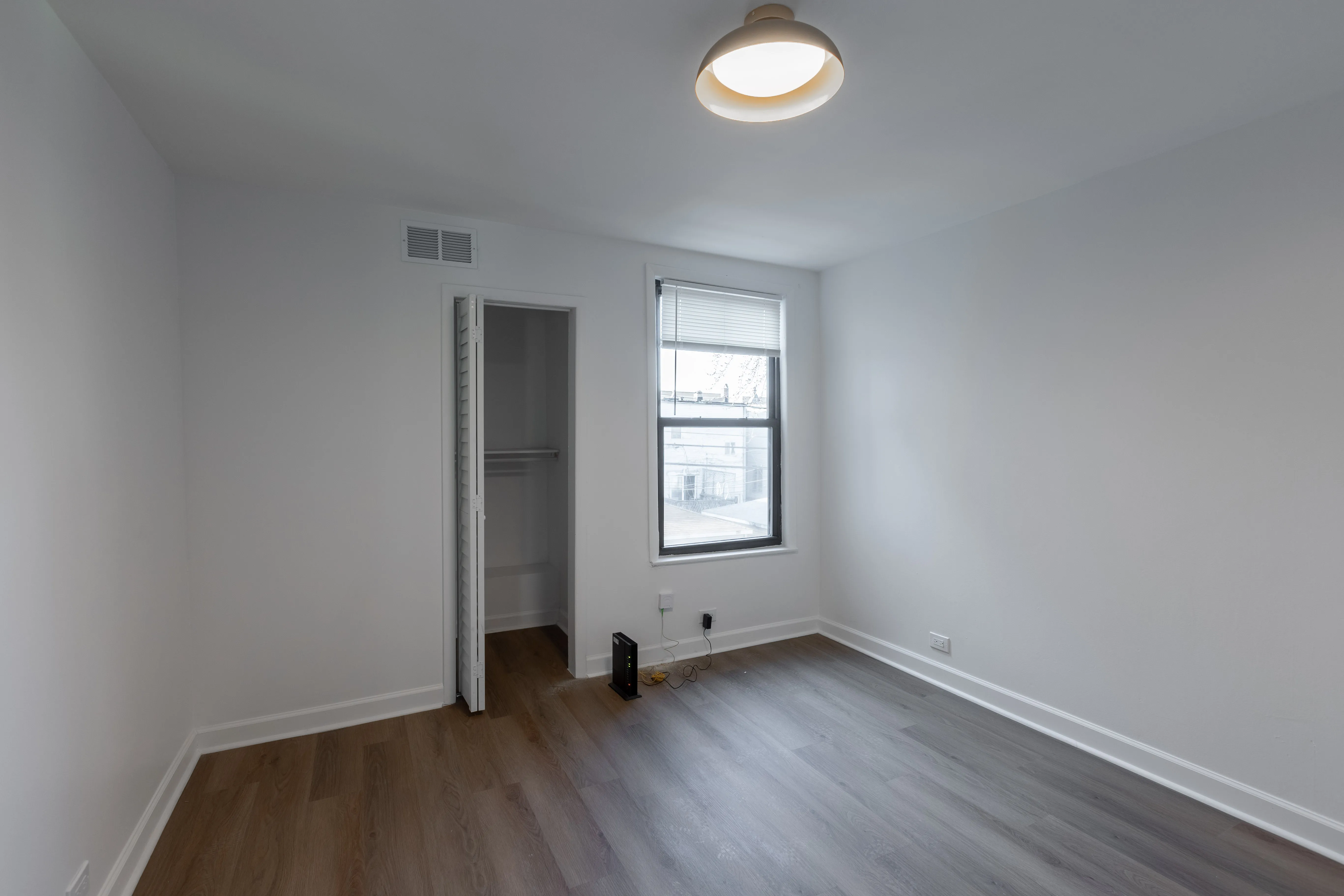 3138 W Schubert Ave   60647 60647-unit#2R-Chicago-IL