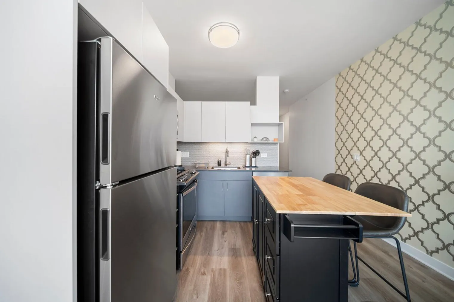 347 S Clark St   60604 60604-Building South Clark Street - first-class-rentals-llc-unit#ID1321203P-Chicago-IL