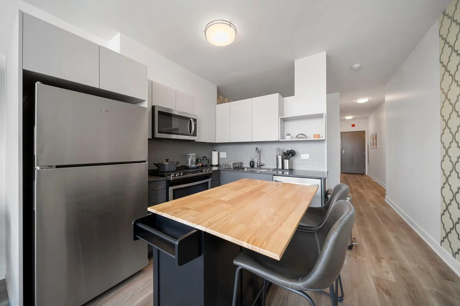 347 S Clark St   60604 60604-Building South Clark Street - first-class-rentals-llc-unit#ID1321203P-Chicago-IL