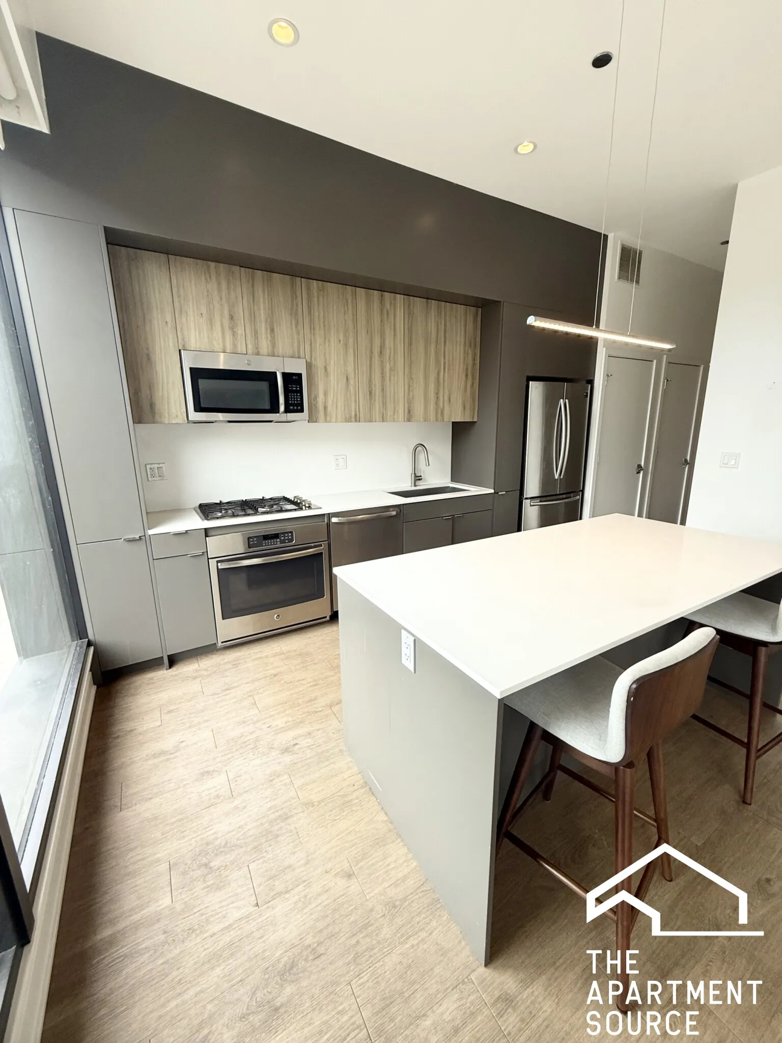 3462 N Lincoln Ave 60657 60657-Mode Lakeview-unit#202-Chicago-IL