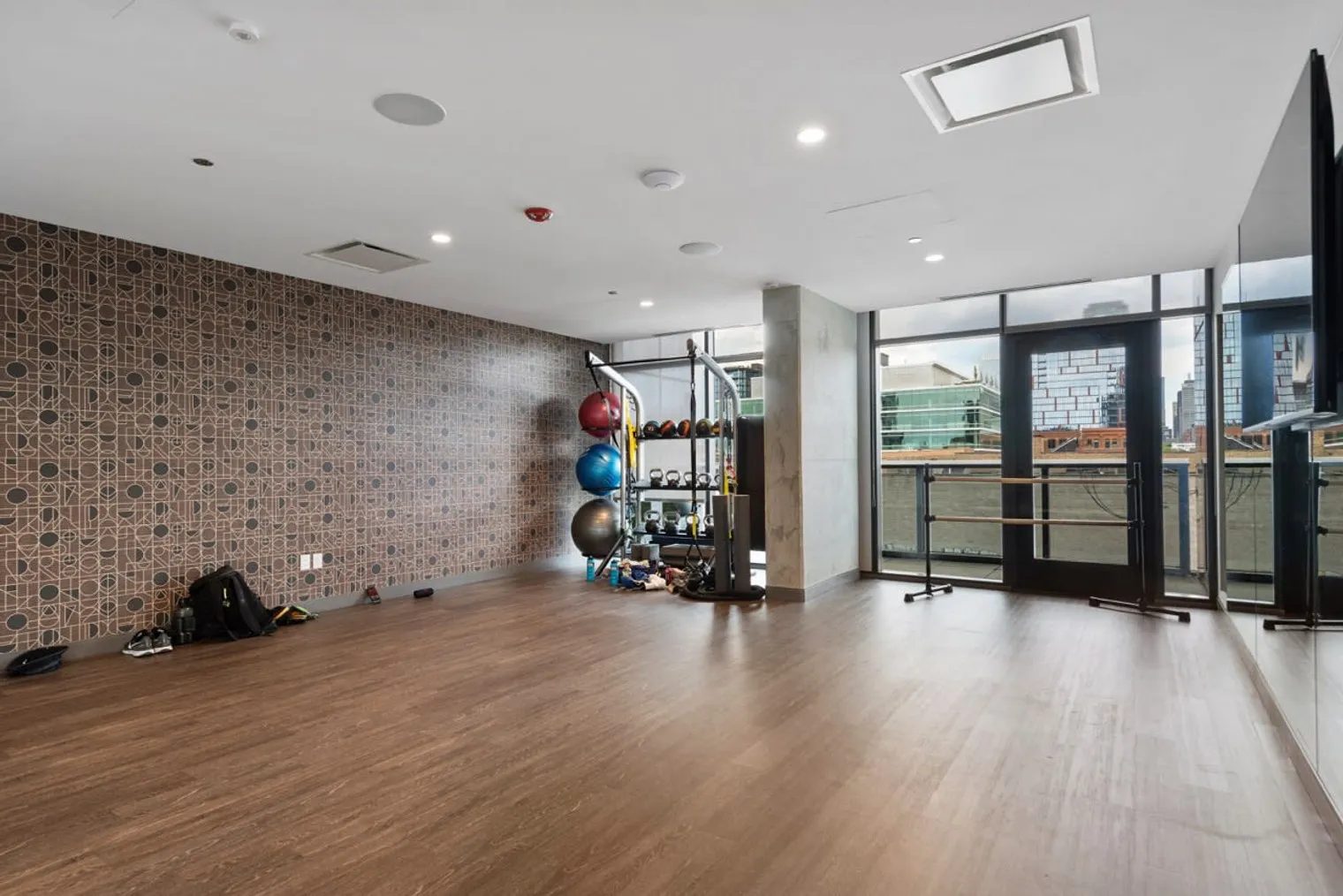 1314 W Randolph St 60607 60607-Building North Elizabeth Street-unit#ID1029631P-Chicago-IL