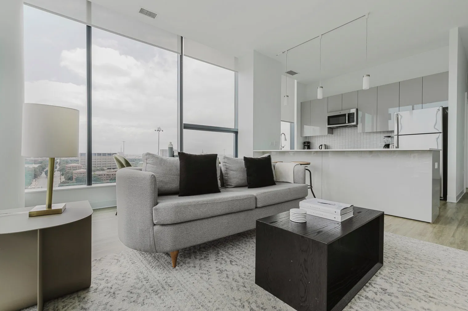 808 W Van Buren St   60607 60607-The Van Buren-unit#ID540-Chicago-IL