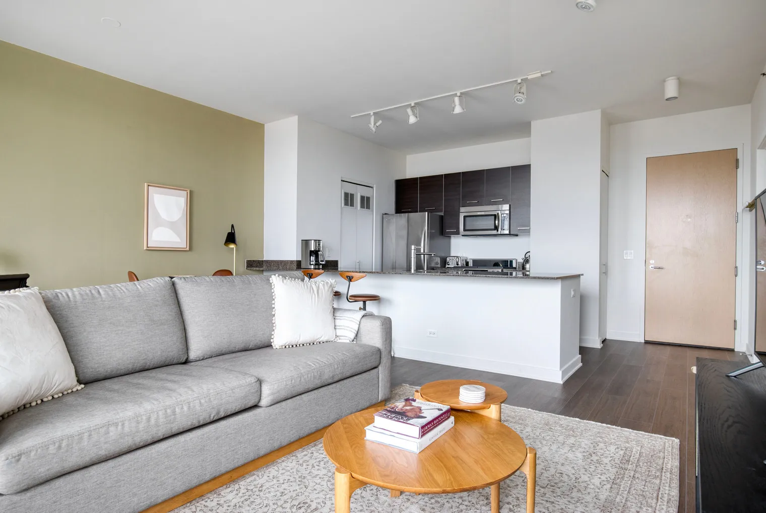 910 W Huron St   60642 60642-Mondial-unit#id1023-Chicago-IL