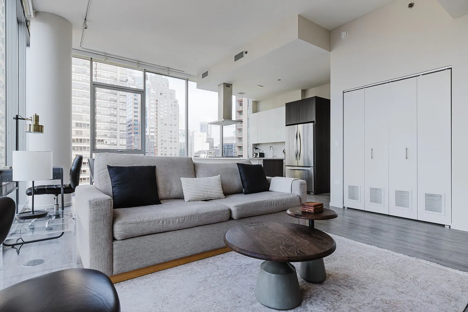 8 E Huron St   60611 60611-8 East Huron-unit#ID1113-Chicago-IL