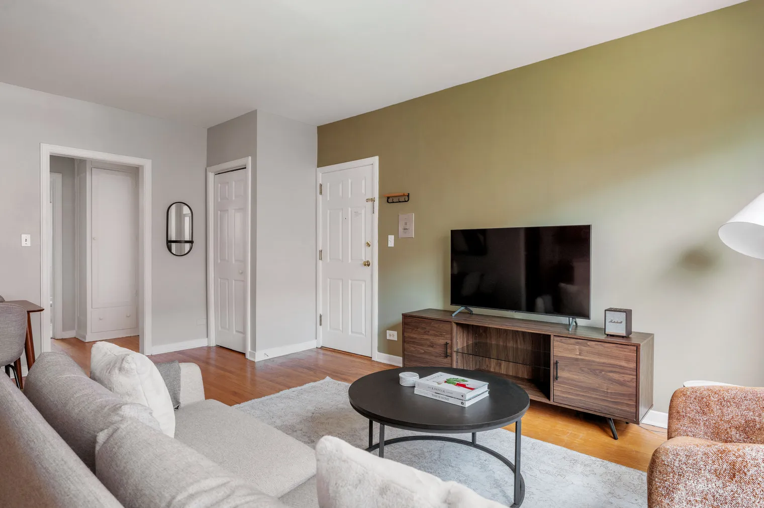 2752 Hampton Pkwy   60201 60201-2752 Hampton Parkway-unit#ID953-Evanston-IL