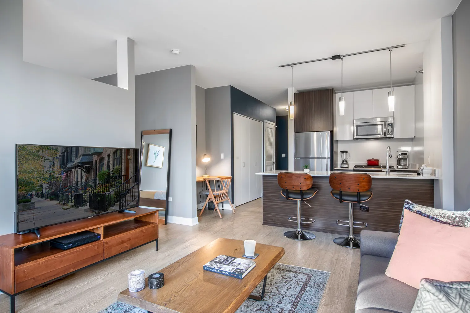 201 N Garland Ct   60601 60601-Mila-unit#ID31-Chicago-IL