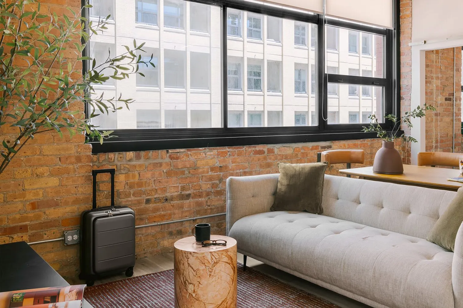 555 W Jackson Blvd   60661 60661-Building West Jackson Boulevard - livn-chicago-unit#ID1504152P-Chicago-IL