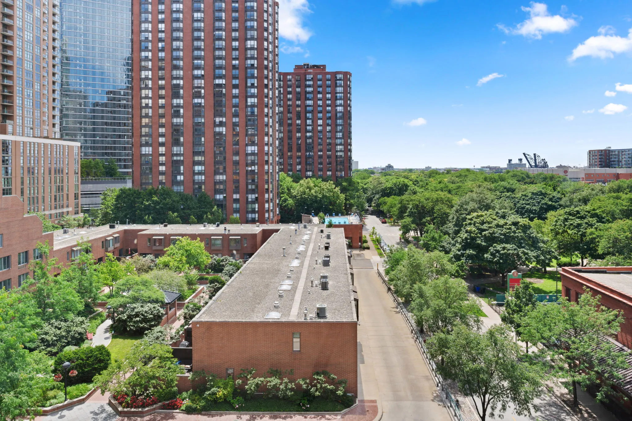 801 S Plymouth Ct   60605 60605-unit#U-Chicago-IL