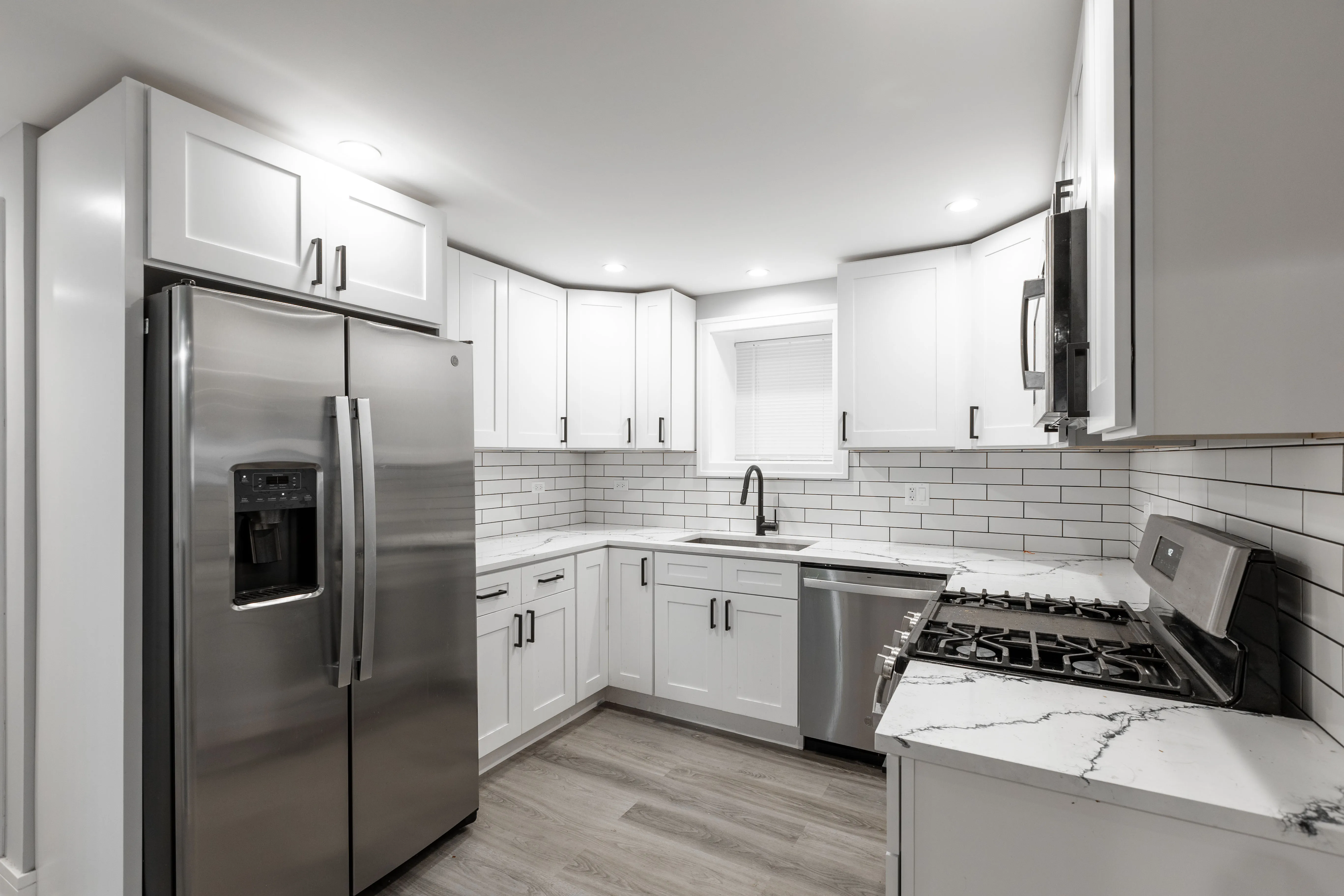 4319 N Francisco Ave 60618 60618-unit#G-Chicago-IL