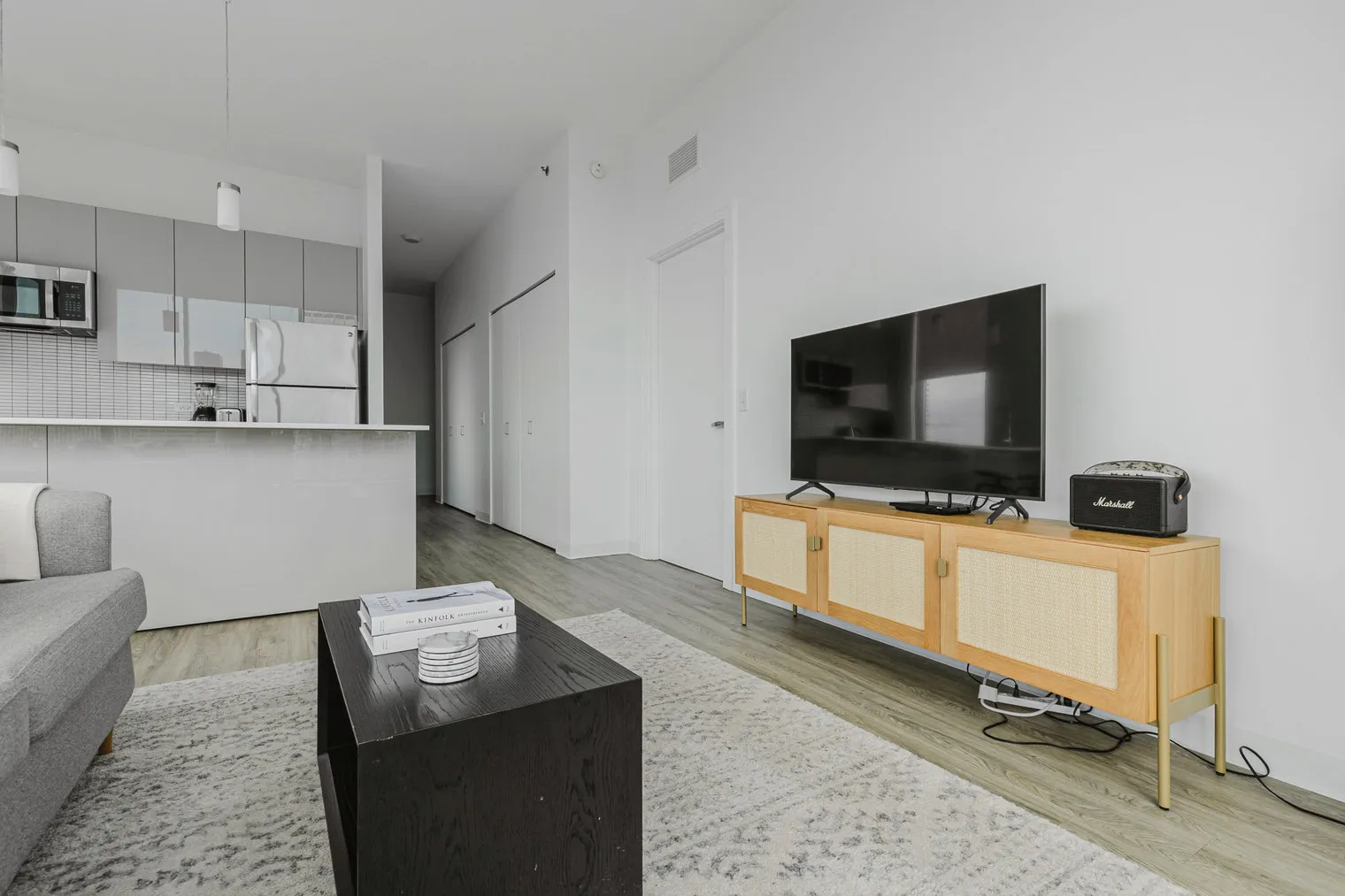 808 W Van Buren St   60607 60607-The Van Buren-unit#ID540-Chicago-IL