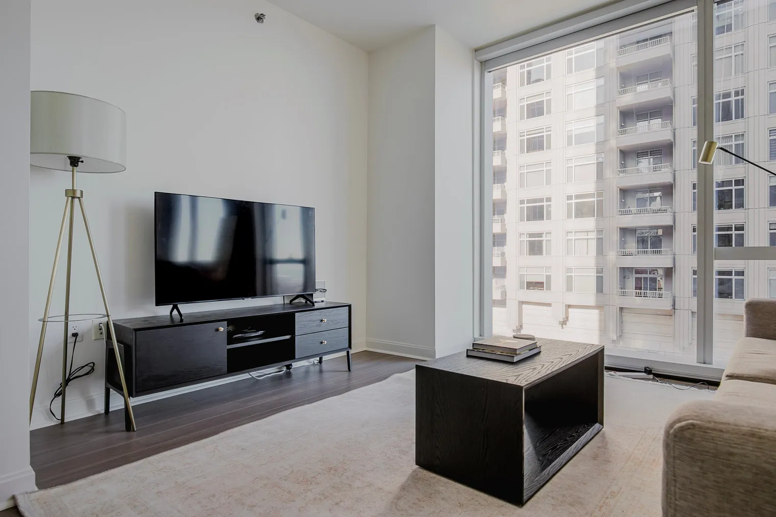 500 N Lake Shore Dr 60611 60611-500 Lake Shore-unit#ID1124-Chicago-IL