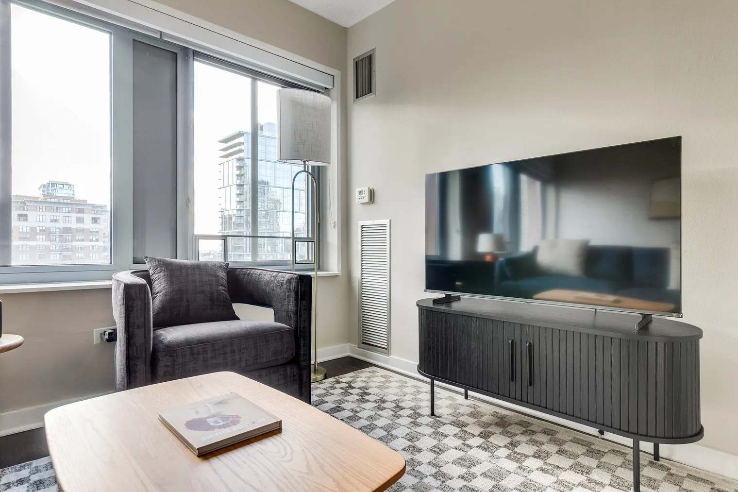 121 W Chestnut St   60610 60610-Chestnut Tower-unit#ID1290-Chicago-IL