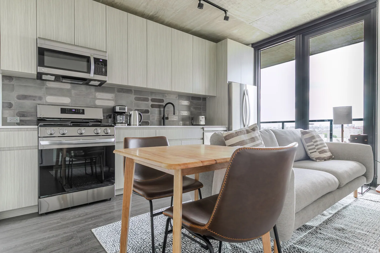 1454 W Randolph St 60607 60607-Evo Union Park-unit#ID1304-Chicago-IL