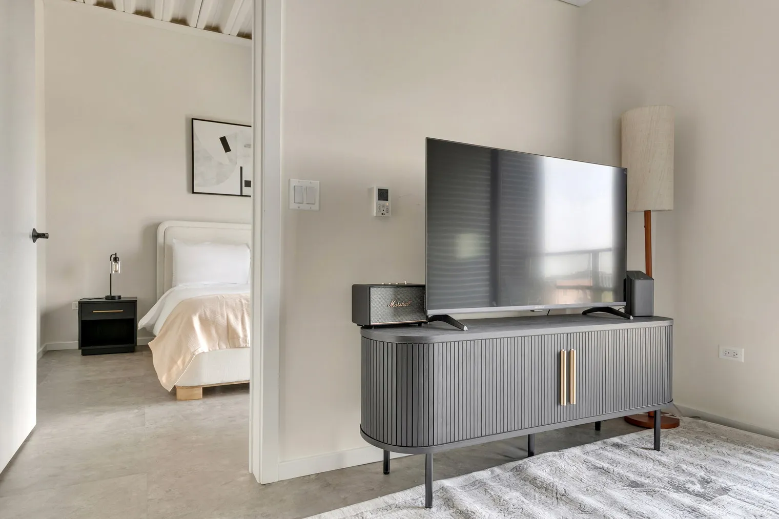 1220 W Jackson Blvd   60607 60607-The Jax-unit#ID1320-Chicago-IL