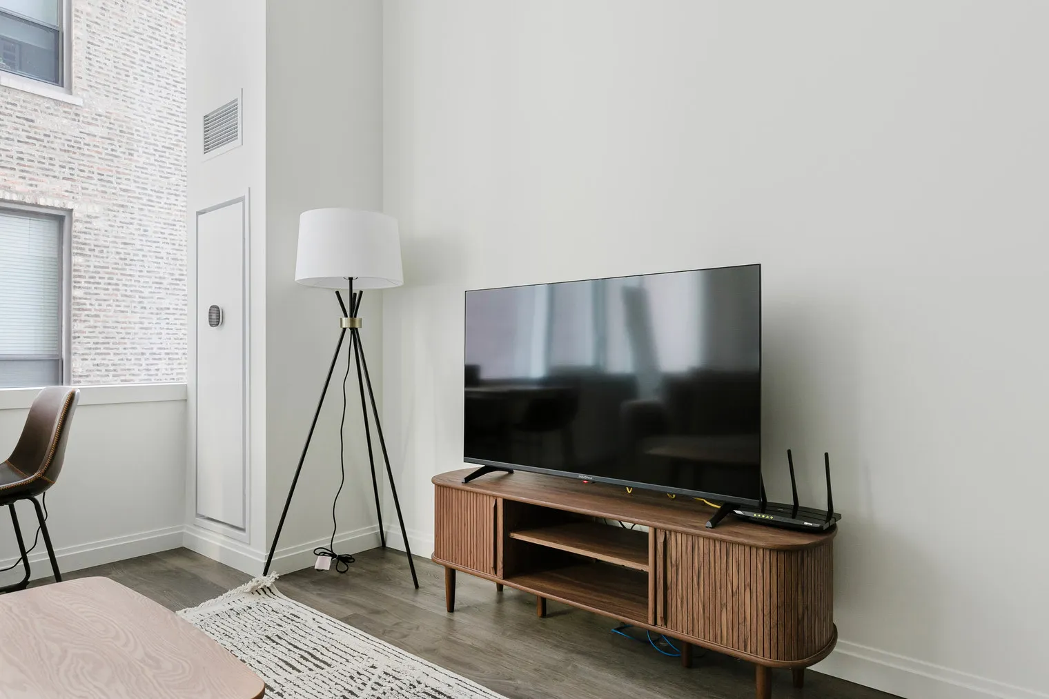 1000 S Michigan Ave   60605 60605-1000M-unit#ID1350-Chicago-IL