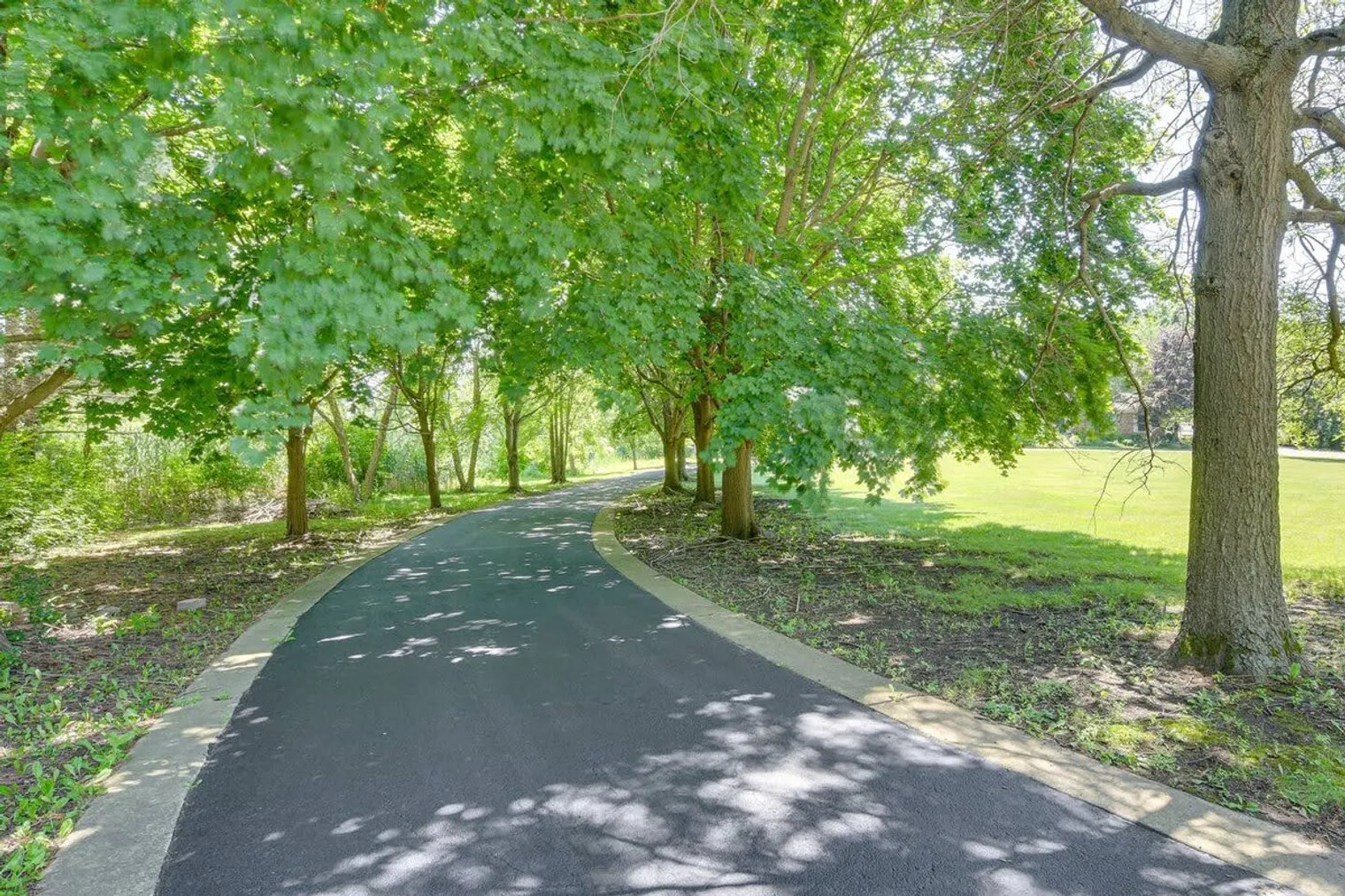 7 Creekside Ln 60010 60010-Building Creekside Lane - stay-nue-unit#ID1366766P-Barrington-IL