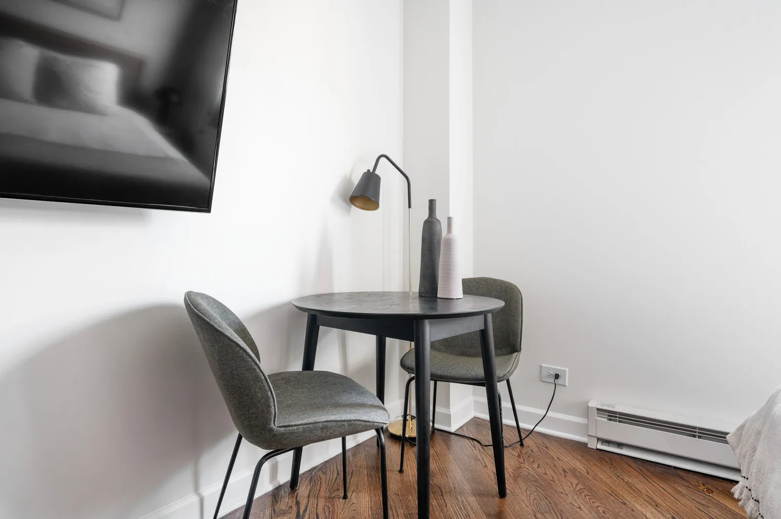 1400 N Lake Shore Dr   60610 60610-The Deco-unit#ID917-Chicago-IL
