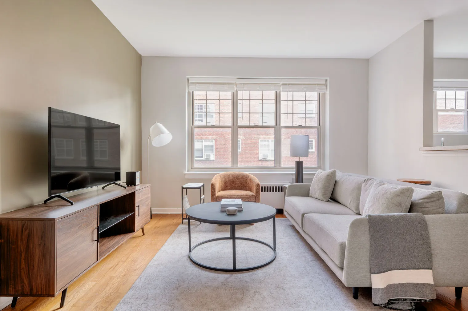 2752 Hampton Pkwy   60201 60201-2752 Hampton Parkway-unit#ID953-Evanston-IL