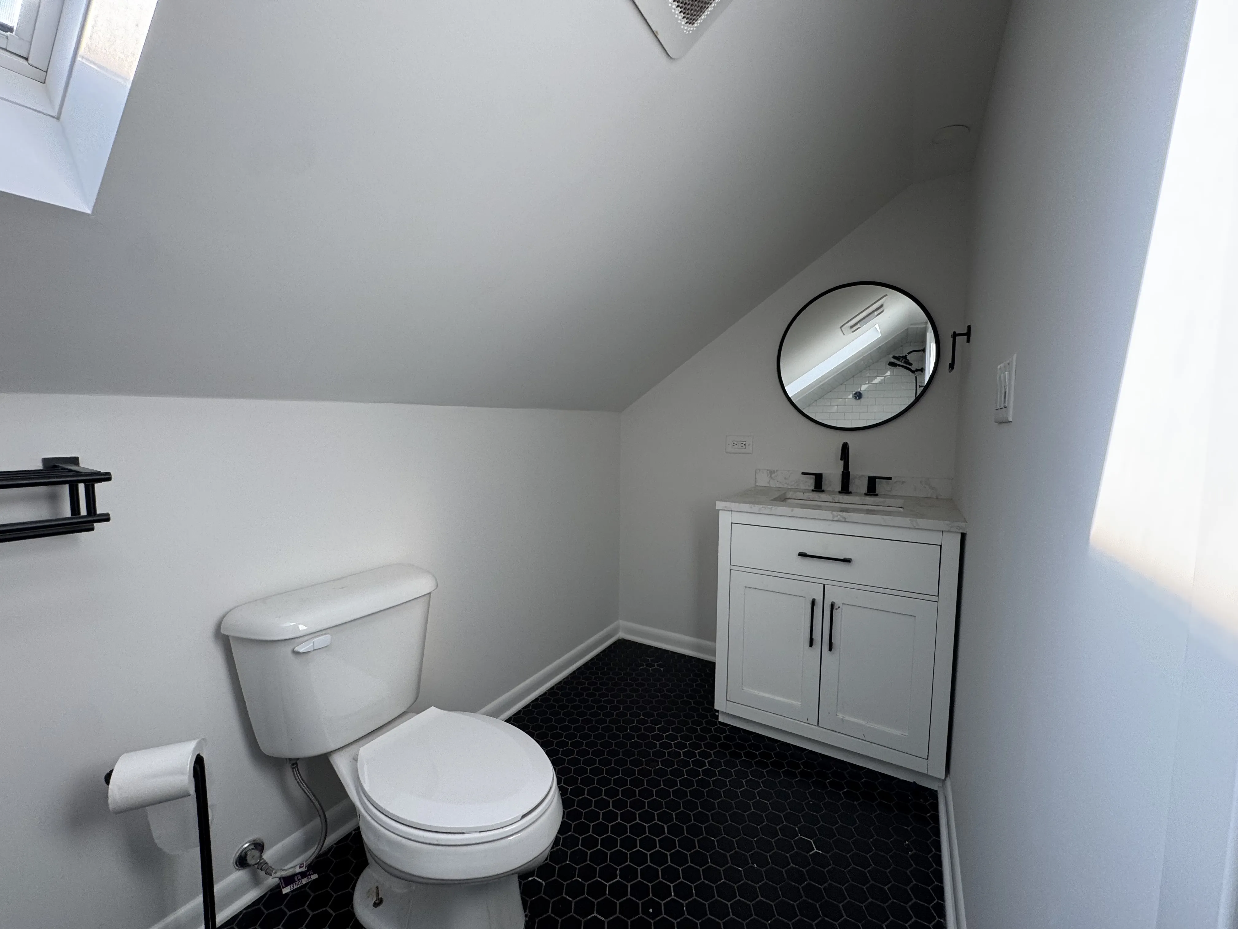 5916 W Cornelia Ave 60634 60634-Chicago-IL