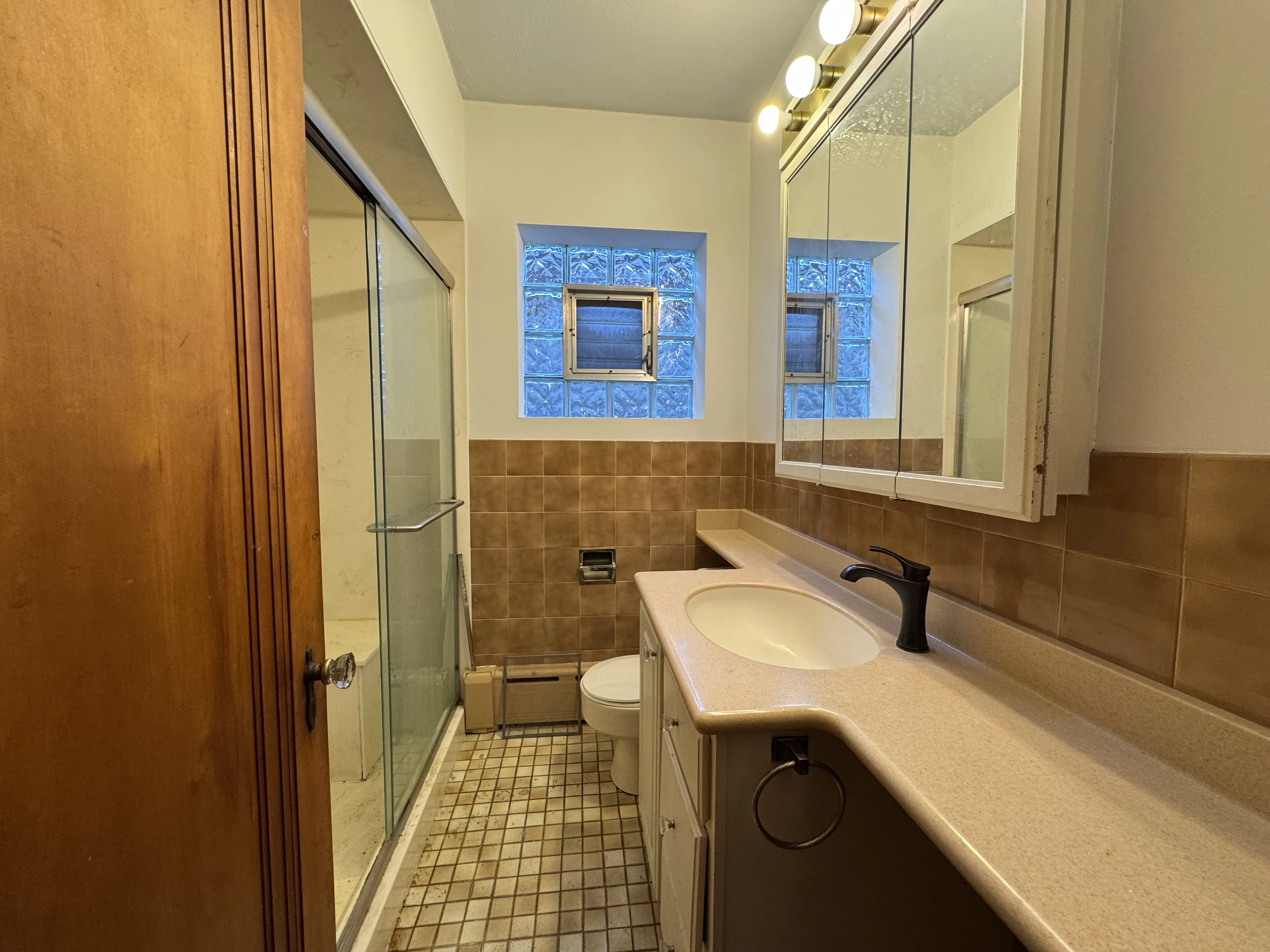 5916 W Cornelia Ave 60634 60634-Chicago-IL