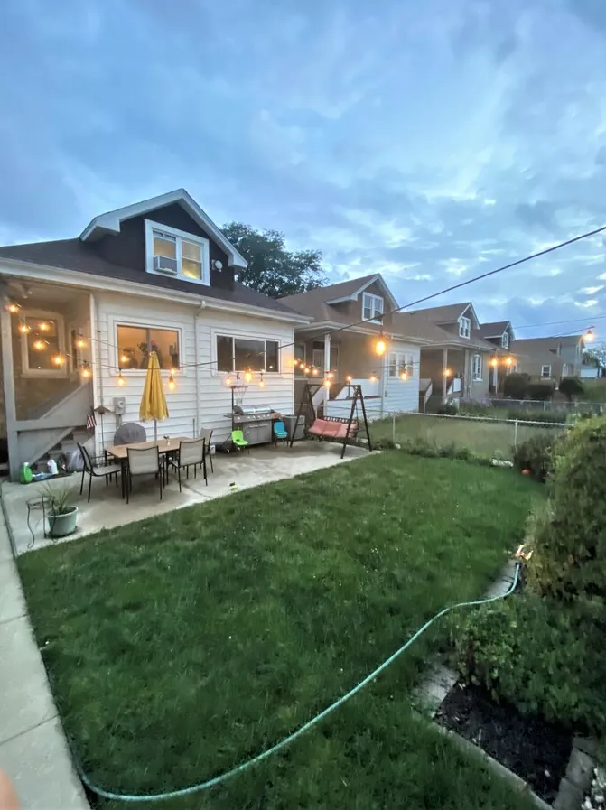 5916 W Cornelia Ave 60634 60634-Chicago-IL