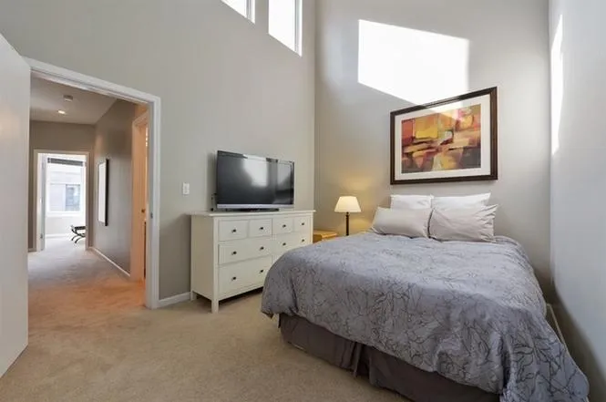 949 N Howe St 60610 60610-River Village-Chicago-IL