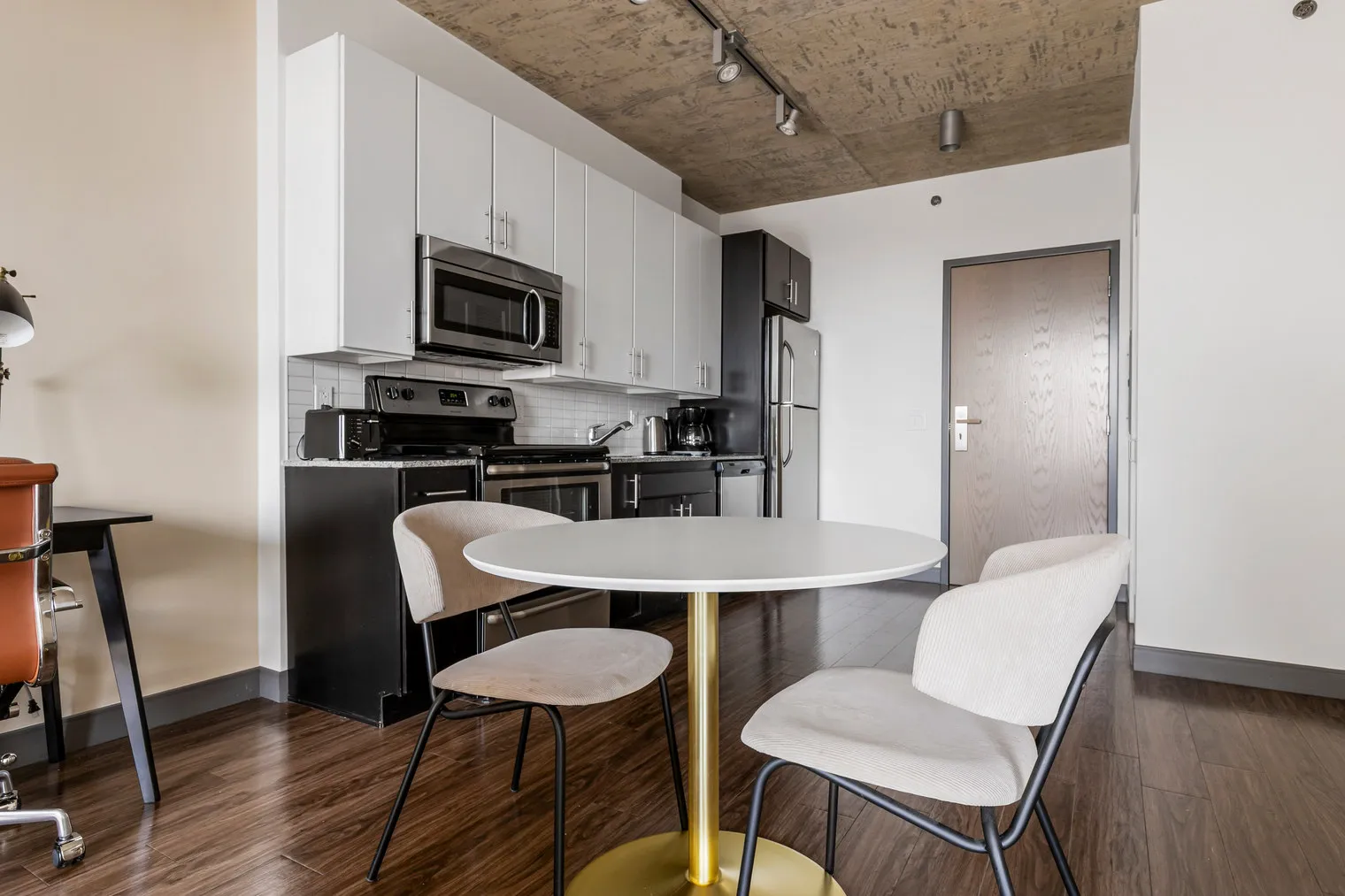 601 W Jackson Blvd 60661 60661-Jeff Jack-unit#ID1340-Chicago-IL