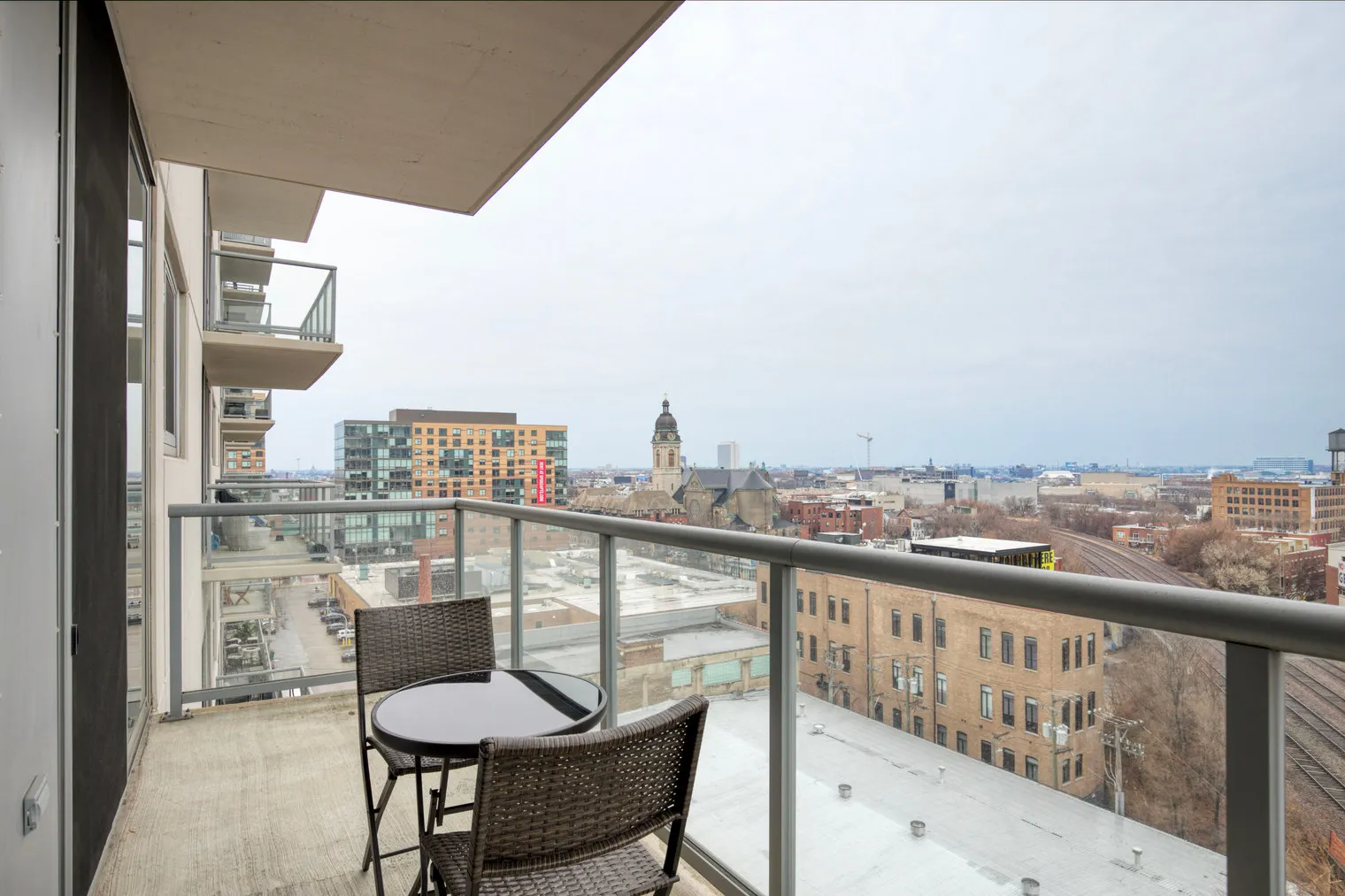 910 W Huron St   60642 60642-Mondial-unit#id1023-Chicago-IL