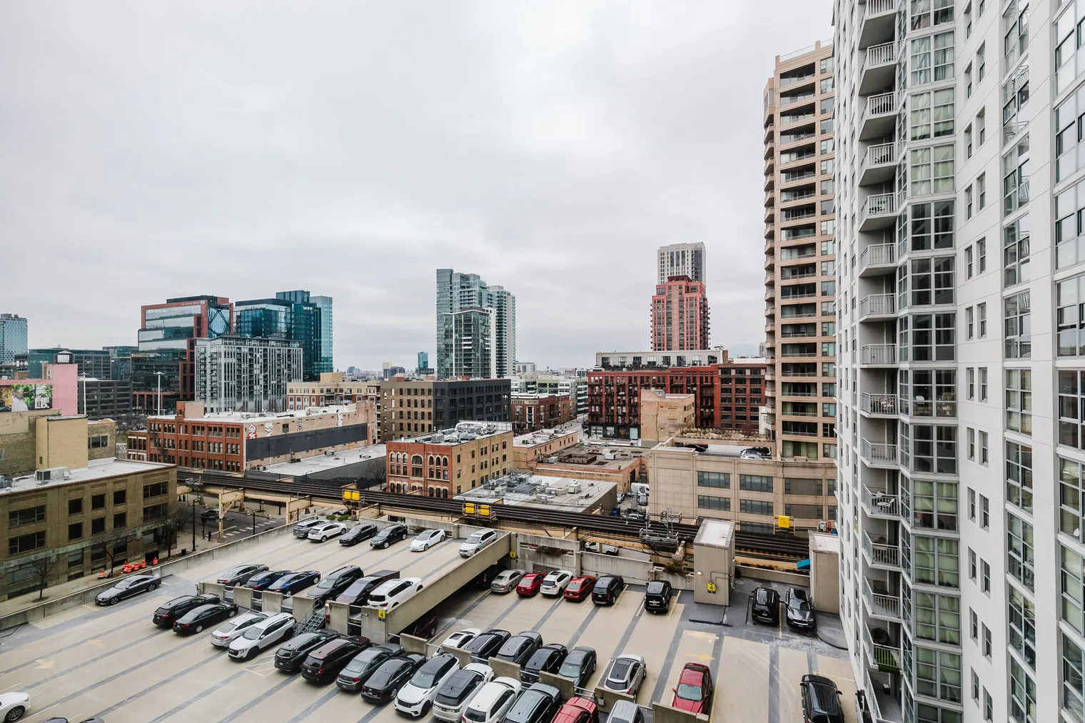 165 N Desplaines St   60661 60661-Emme-unit#ID1140-Chicago-IL
