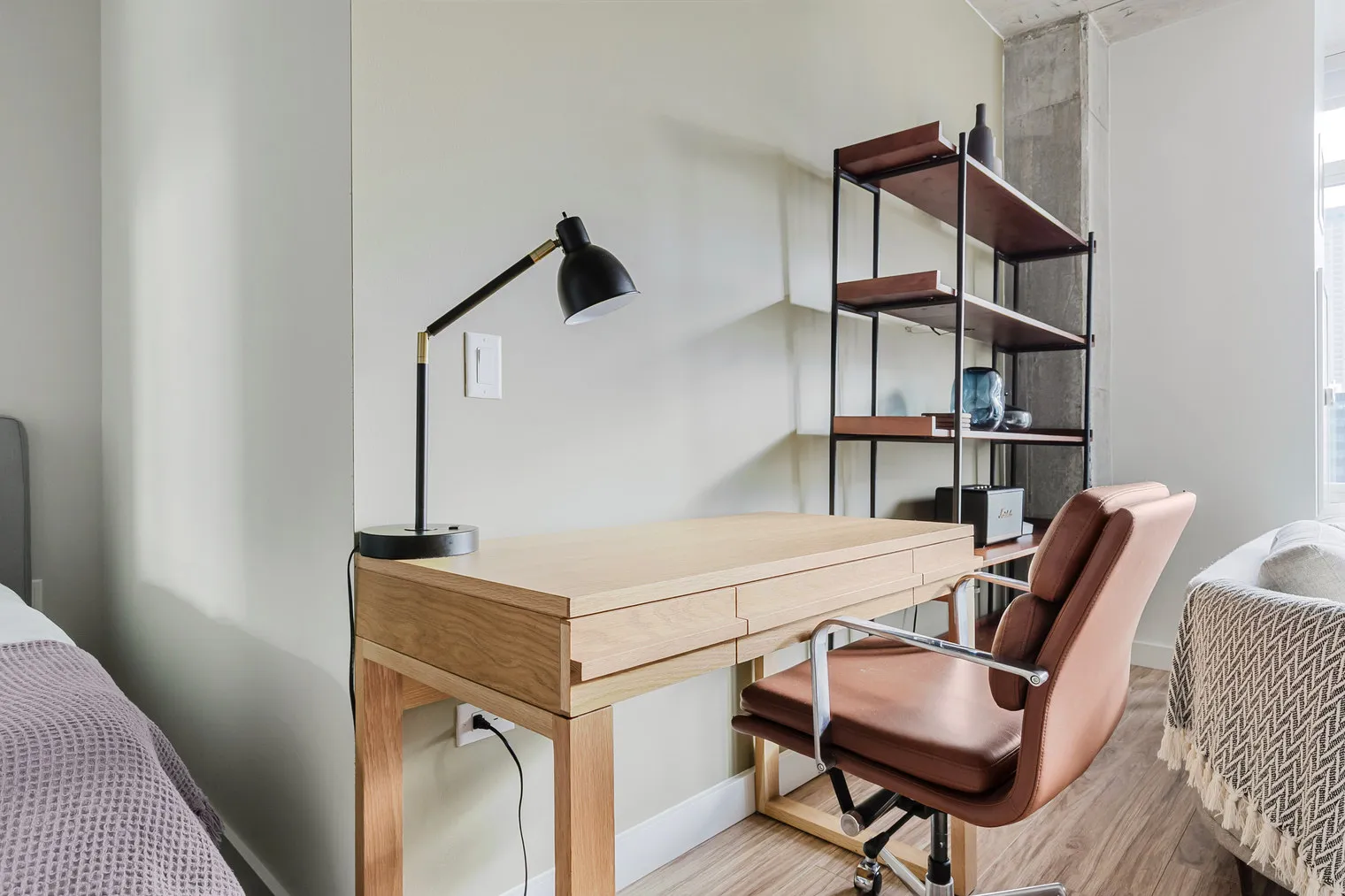 165 N Desplaines St   60661 60661-Emme-unit#ID1274-Chicago-IL