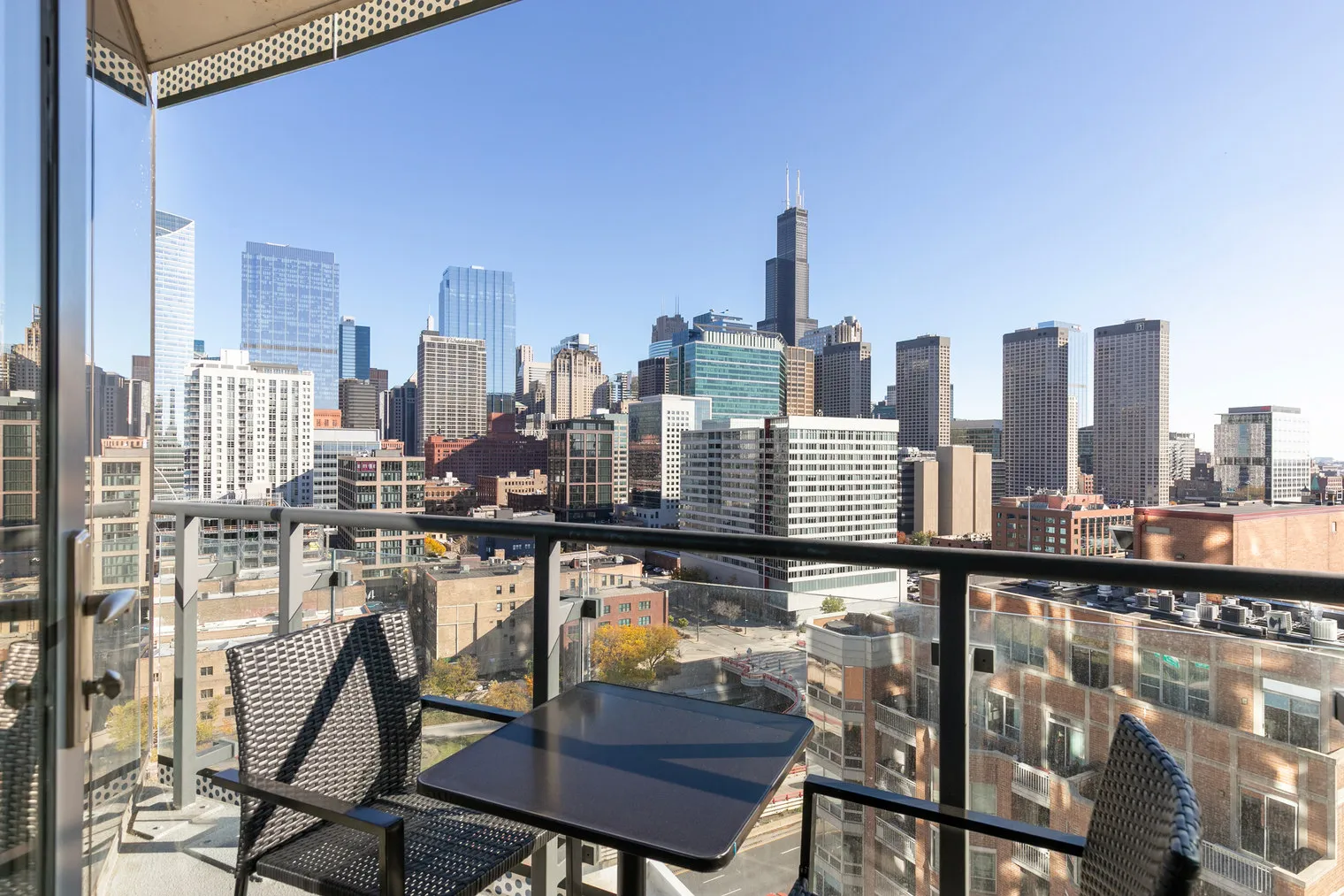 730 W Couch Pl 60661 60661-The Parker-unit#ID1366-Chicago-IL